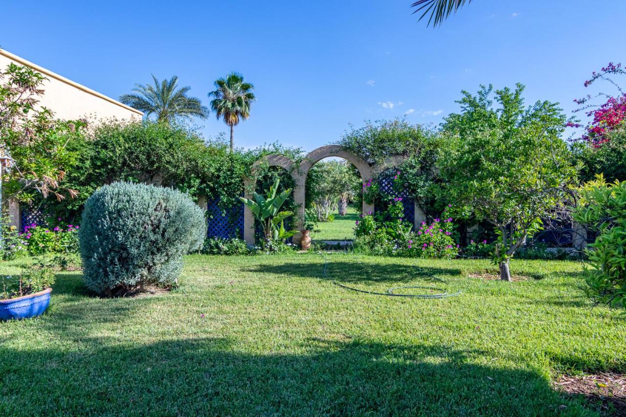 Palais Les Sources De L'Atlas & Spa El Harkat エクステリア 写真